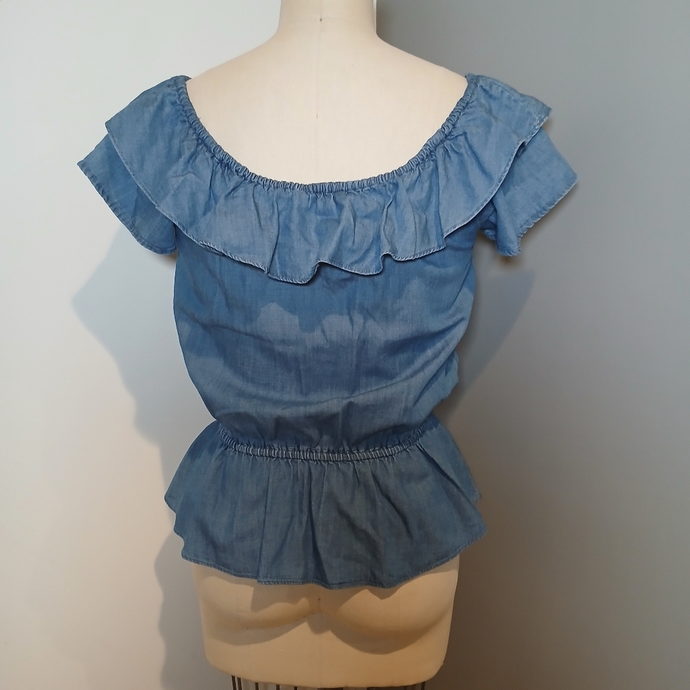 MICHAEL Michael Kors Denim Chambray Ruffle Top Size Small - Picture 3 of 8